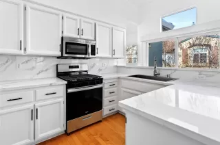 Photo #2: 41122499 Listing