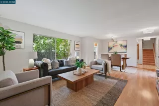 Photo #6: 41122501 Listing 