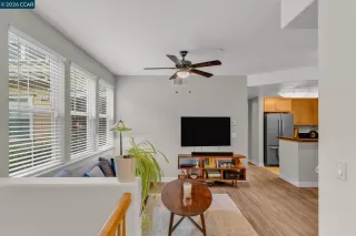 Photo #4: 41122548 Listing 