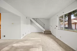 Photo #2: 41122562 Listing 