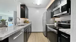 Photo #1: 41122578 Listing 