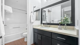 Photo #5: 41122578 Listing 