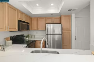 Photo #6: 41122590 Listing