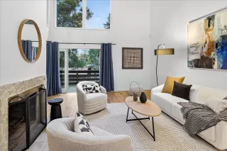 Photo #2: 41122591 Listing