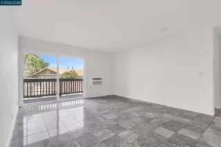 Photo #5: 41122613 Listing 