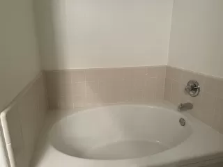 Photo #5: 41122681 Listing