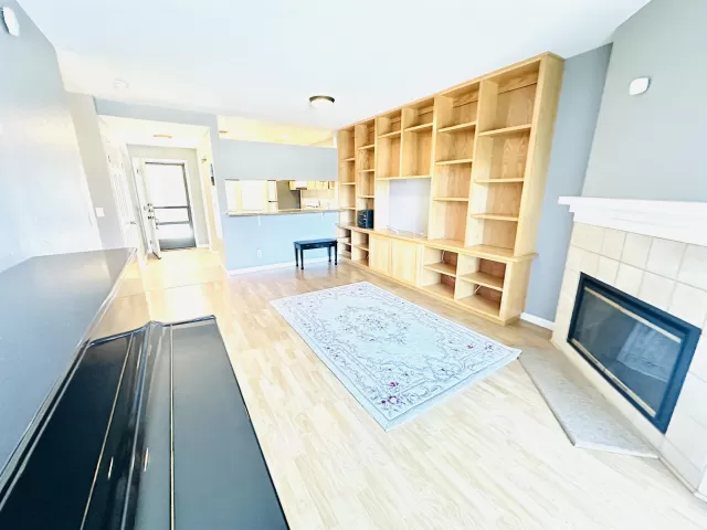 MLS: 41122693 Condo For Sale