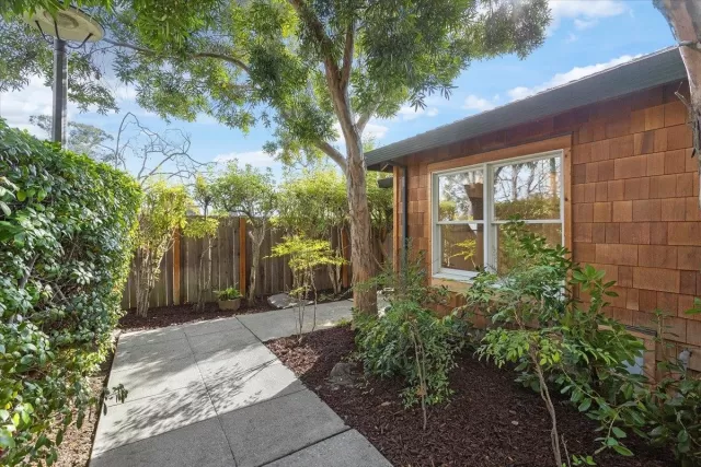 MLS: 41122706 Condo For Sale