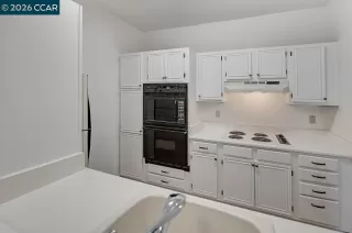 Photo #4: 41122740 Listing