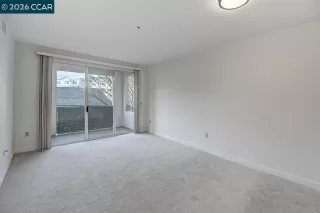 Photo #6: 41122740 Listing