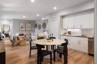 Photo #5: 41122752 Listing 