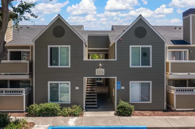 MLS: 41122793 Condo For Sale