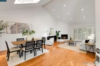 Photo #5: 41122869 Listing