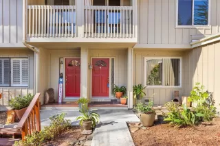 More Details about MLS # 41123007 : 441 SYCAMORE HILL DR