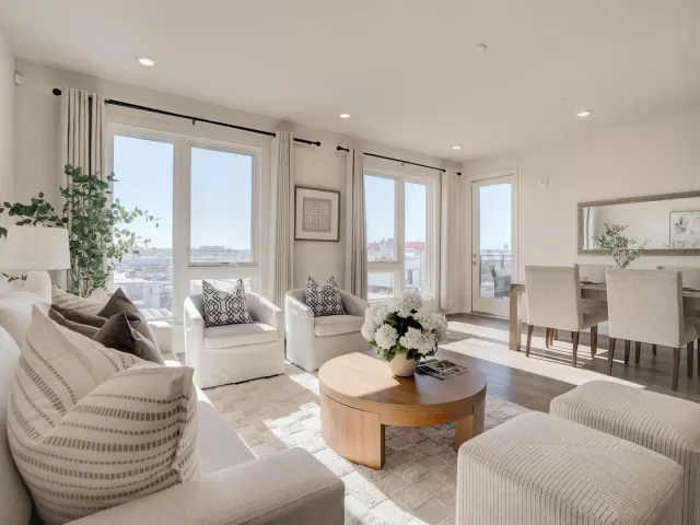 MLS: 41123055 Condo For Sale