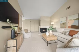 Photo #5: 41123086 Listing 