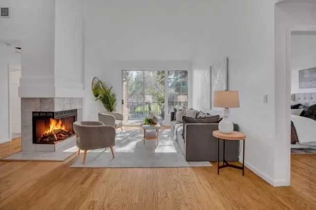 MLS: 41123093 Condo For Sale