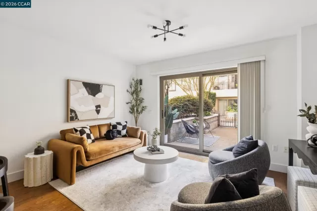 MLS: 41123269 Condo For Sale