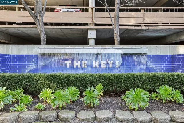 MLS: 41123271 Condo For Sale