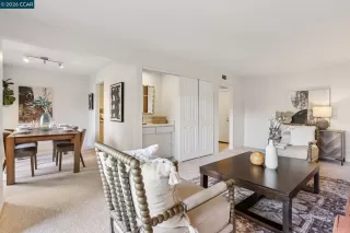 Photo #5: 41123271 Listing 