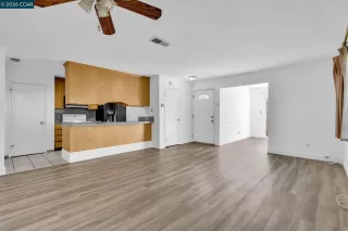 Photo #3: 41123286 Listing 