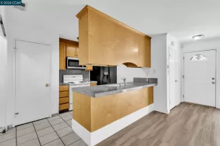 Photo #5: 41123286 Listing 