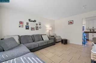 Photo #2: 41123350 Listing 