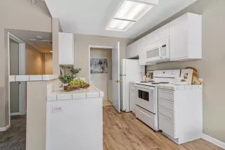 Photo #6: 41123423 Listing 