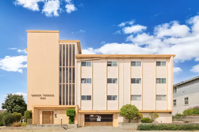 MLS: 41123470 Condo For Sale