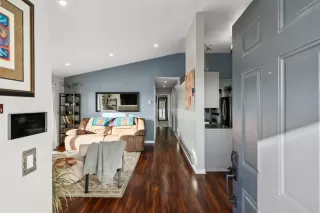 Photo #2: 41123533 Listing 