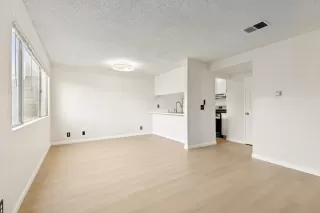 Photo #4: 41123556 Listing 