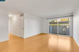 Photo #2: 41123571 Listing 