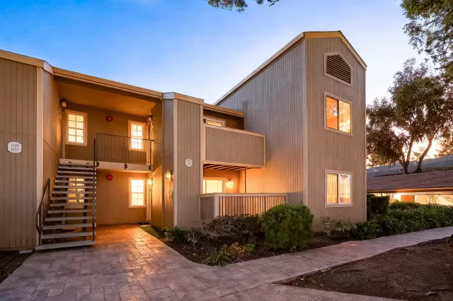 MLS: 41123576 Condo For Sale