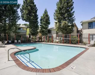 Photo #1: 41123583 Listing 