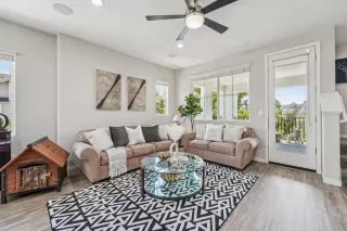 Photo #5: 41123589 Listing 