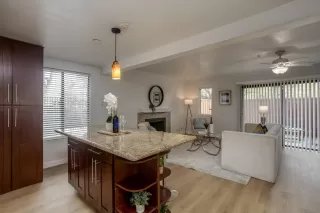 Photo #5: 41123617 Listing 