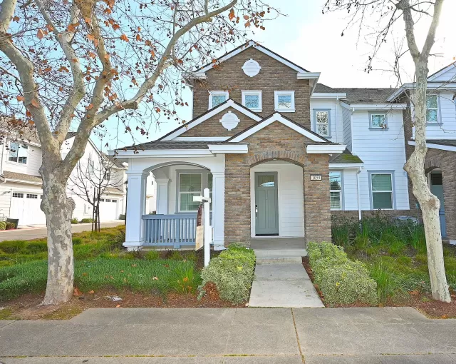 MLS: 41123649 Condo For Sale