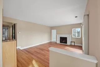 Photo #5: 41123661 Listing 