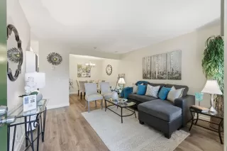 Photo #2: 41123669 Listing 