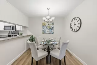 Photo #5: 41123669 Listing 