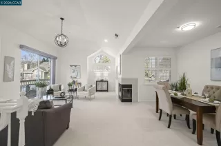 Photo #2: 41123672 Listing 