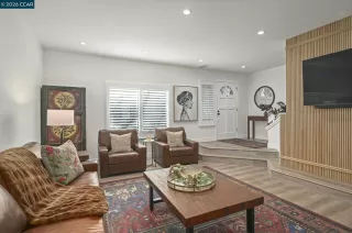 Photo #2: 41123727 Listing 