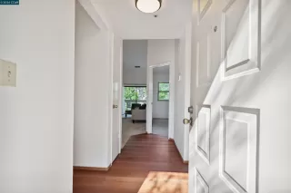 Photo #3: 41123793 Listing 