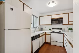 Photo #6: 41123793 Listing 