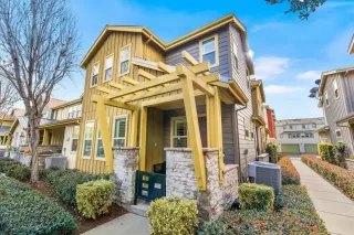 More Details about MLS # 41123800 : 253 FENNEL WAY