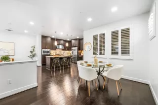 Photo #5: 41123800 Listing 