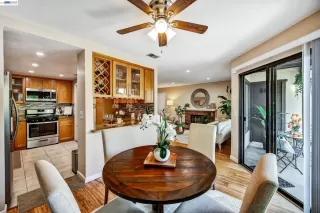 Photo #6: 41123847 Listing