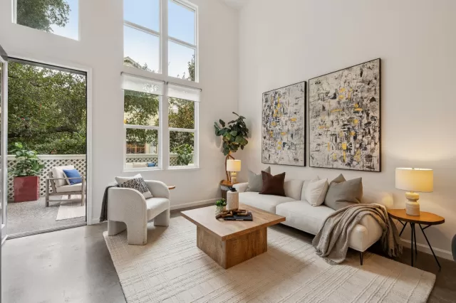 MLS: 41123891 Condo For Sale