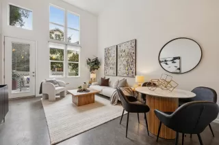 Photo #2: 41123891 Listing 