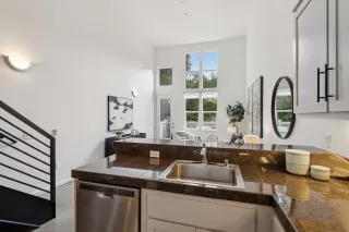 Photo #4: 41123891 Listing 